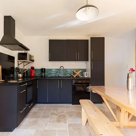 Maison De Charme Avec Jardin - 8 Pers. - Fr-1-883-19 بيت للعطل